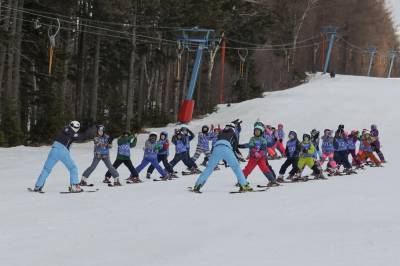На Сахалине завершили пятый сезон проекта "Лыжи в школу"