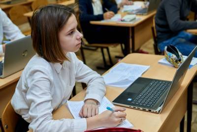 К 2025 году в школах России будет ликвидирована третья смена – Учительская газета