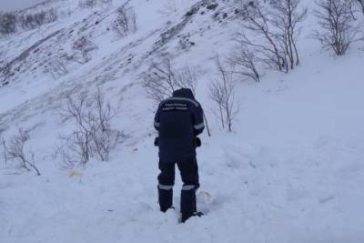 Спасатели проложили маршрут для спасения юных петербуржцев с горы Маннепахк