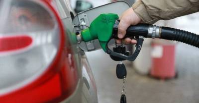 В Минэнерго объяснили, почему цены на бензин не снижаются вслед за стоимостью нефти