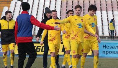 Футболисты Ингульца получили премиальные по итогам мартовских матчей