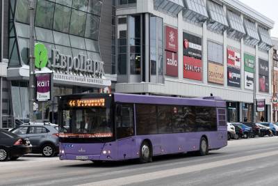 Качество обслуживания пассажиров в автобусах Архангельска оставляет желать лучшего
