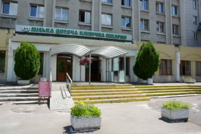 Львовская детская больница получила лицензию на трансплантацию