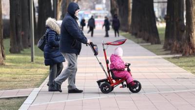 Собянин утвердил порядок назначения новой денежной выплаты семьям с детьми