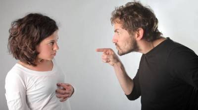 Как усмирить ревнивого мужчину: 5 способов как сделать так чтобы партнер вам доверял