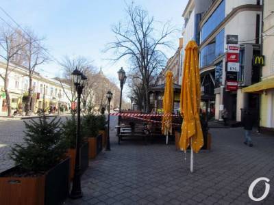 Одесса краснозонная: как проходит локдаун в центре города (фоторепортаж)