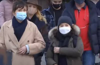 Карантин в Украине ужесточили, теперь без маски нельзя даже на улицу: «Под запретом также…»