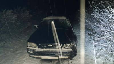 На Львовщине 17-летний водитель без прав насмерть сбил подростка и убежал: фото