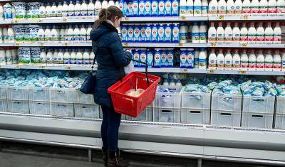 Потребителей предупредили о росте цен на молоко