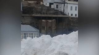 Только расчистили дорогу: в селе в Дагестане сошла четвёртая лавина — видео