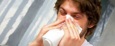 Обычная простуда способна подавить коронавирусную инфекцию