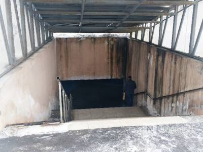 Нижегородцы пожаловались на неудовлетворительное состояние входов в подземный переход на проспекте Гагарина
