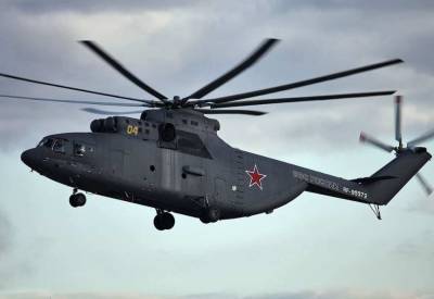Видео перевозки на внешней подвеске вертолетом Ми-26 истребителя Су-27 появилось в Сети