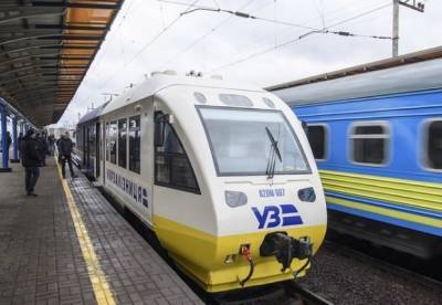 Локдаун в Киеве: на поезда не будут ограничивать высадку и посадку