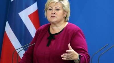 Премьер-министра Норвегии допросила полиция из-за нарушения карантина