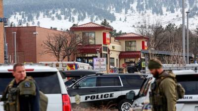 Стрельба в Колорадо: 21-летнего мужчину обвиняют в убийстве 10 человек - golos-ameriki.ru - шт. Колорадо - Боулдер