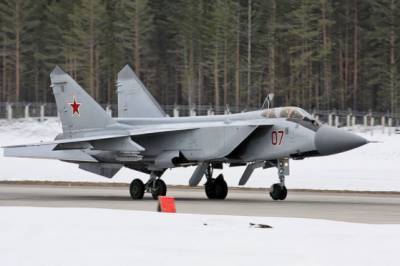 Американские эксперты назвали МиГ-31 «хозяином неба» над Арктикой