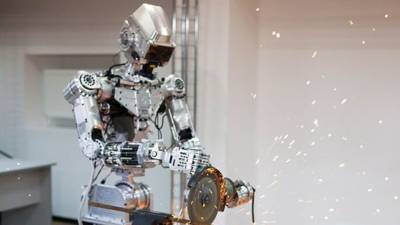 Японские ученые нашли способ сделать роботов более похожими на людей