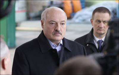 Лукашенко собрался на пенсию. Уцелеет ли его система?