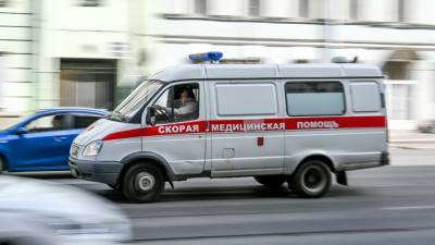 Сбитая водителем Mercedes женщина скончалась в Москве
