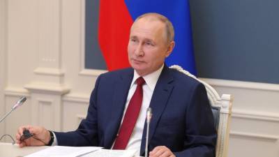 Путин привился вакциной от коронавируса — Песков