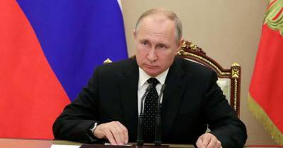 Путину сделали прививку вакцины от коронавируса
