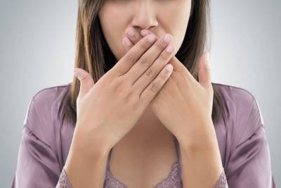 Как устранить ужасный запах изо рта