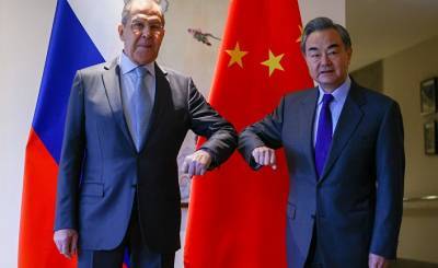 Самый важный визит Лаврова в Пекин из всех: китайцы еще в шоке после Анкориджа и готовы как никогда к разговору об отходе от американского доллара (Advance, Хорватия)