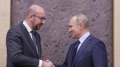 В ЕС отложили "стратегические дебаты" по России