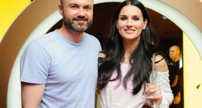 «Моя любовь»: Маша Ефросинина поделилась черно-белым фото с мужем, трогательно поздравив его с днем рождения