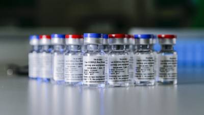 Минздрав Италии выступил за использование вакцины «Спутник V»