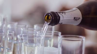 Цены на алкоголь в России могут существенно вырасти в 2021 году