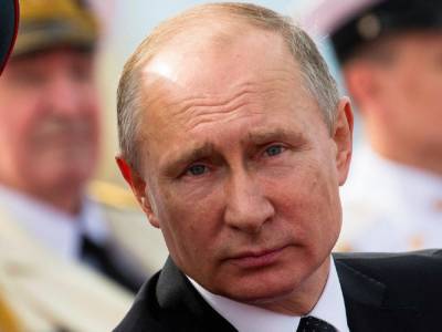 Госдума России приняла закон об «обнулении» сроков Владимира Путина