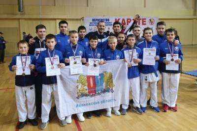 Ивановские каратисты завоевали несколько медалей на Первенстве ЦФО