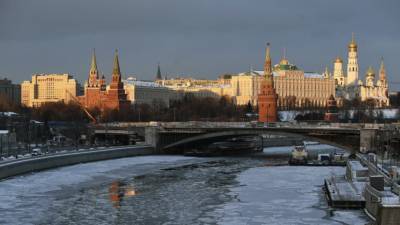 В Москве и области ожидается небольшая облачность и гололедица