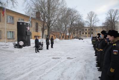 Михаил Романов поздравил с Днем моряка-подводника военнослужащих отдельного дивизиона подводных лодок в Кронштадте