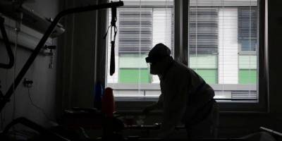 Впервые более 5000 за сутки. В Украине госпитализировали рекордное количество пациентов с коронавирусом