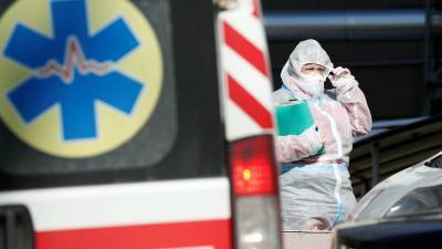 На Украине за сутки выявлено 14 174 новых случаев коронавируса