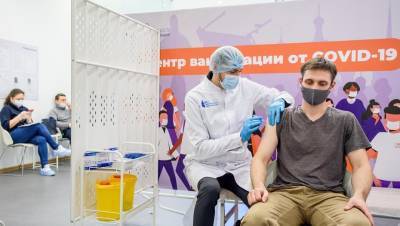 Петербург получил крупную партию вакцины от коронавируса