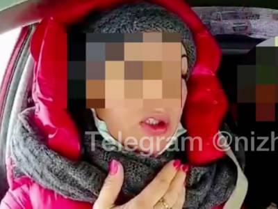 Многодетная мать прокляла таксиста из-за детских кресел в Нижнем Новгороде