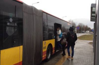 Полякам начнут прививать любовь к Украине прямо в автобусах