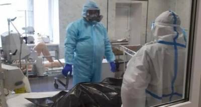 Украина второй день подряд бьет антирекорд по смертности от коронавируса