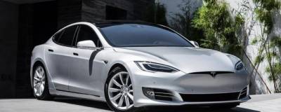 Tesla начинает продавать электрокары за биткоины