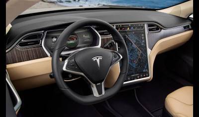 Tesla начала продавать электромобили за биткоины