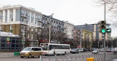 Елена Дятлова - Дятлова рассказала, как изменятся хаотичные парковки на Театральной - klops.ru - Калининград