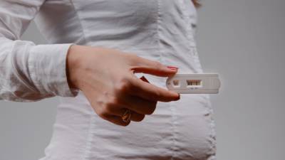Пособие для беременных женщин может увеличиться в России
