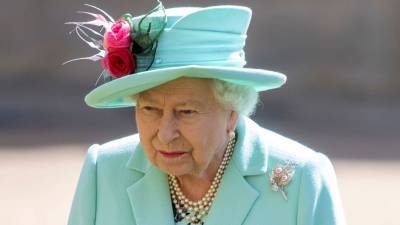 Елизавета II - принцесса Анна - Зара Тиндалл - У Елизаветы II появился еще один правнук - gazeta.ru - Англия - Лондон