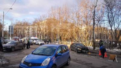 Задавивший женщин в Москве водитель Mercedes незадолго до ДТП попал на видео