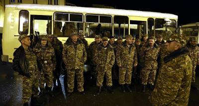 Оппозиция предлагает повысить возрастной предел для солдат - контрактников в Армении