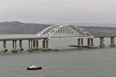В Крыму предлагают изобразить на купюрах мост через Керченский пролив